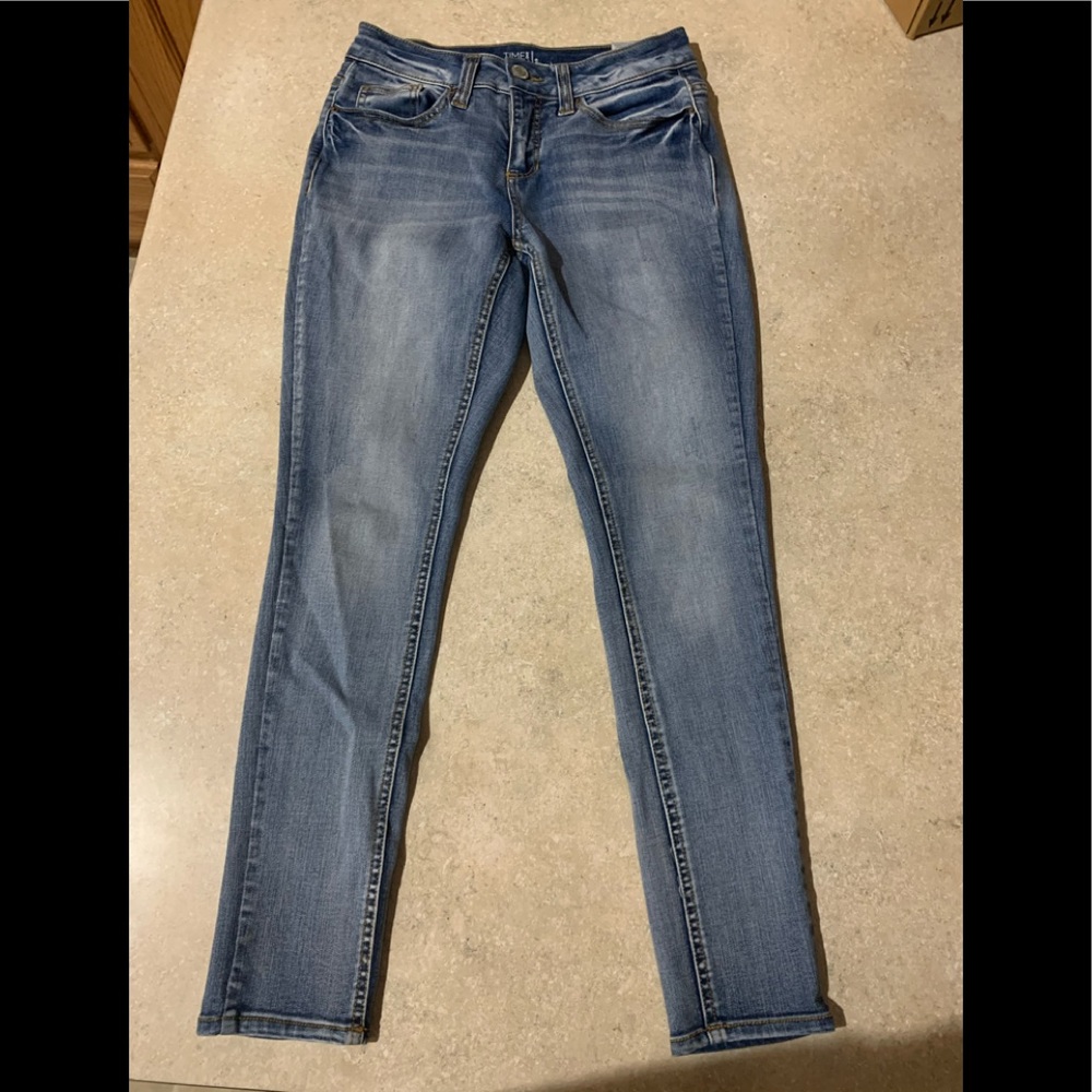 Skinny jeans